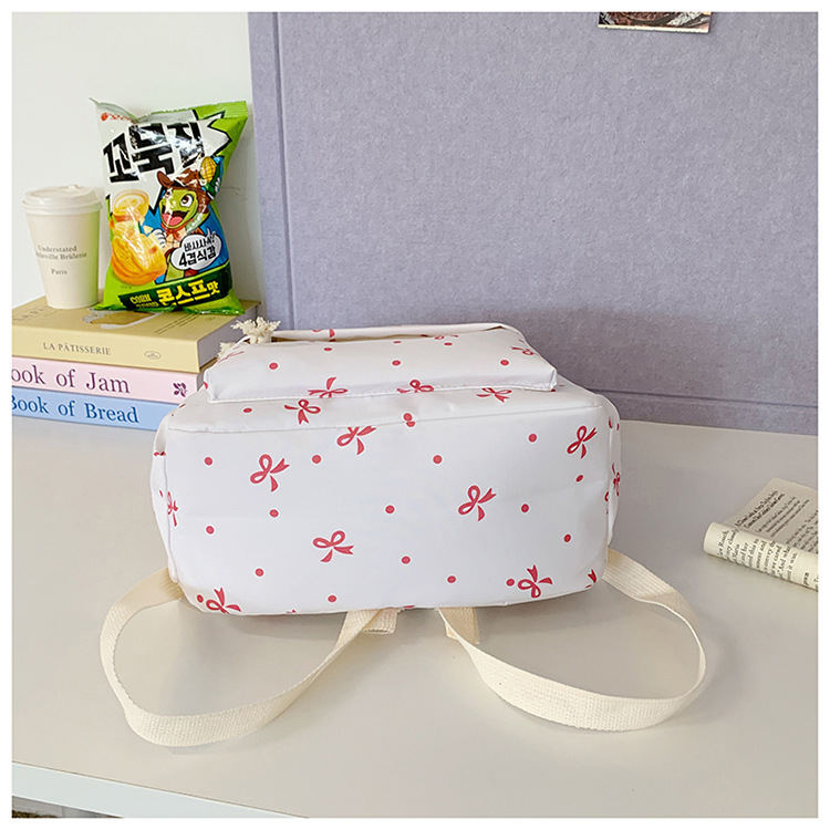 Japanese-style minimalist casual large-capacity backpack for middle and high school students, lightweight and trendy school daypack for girls