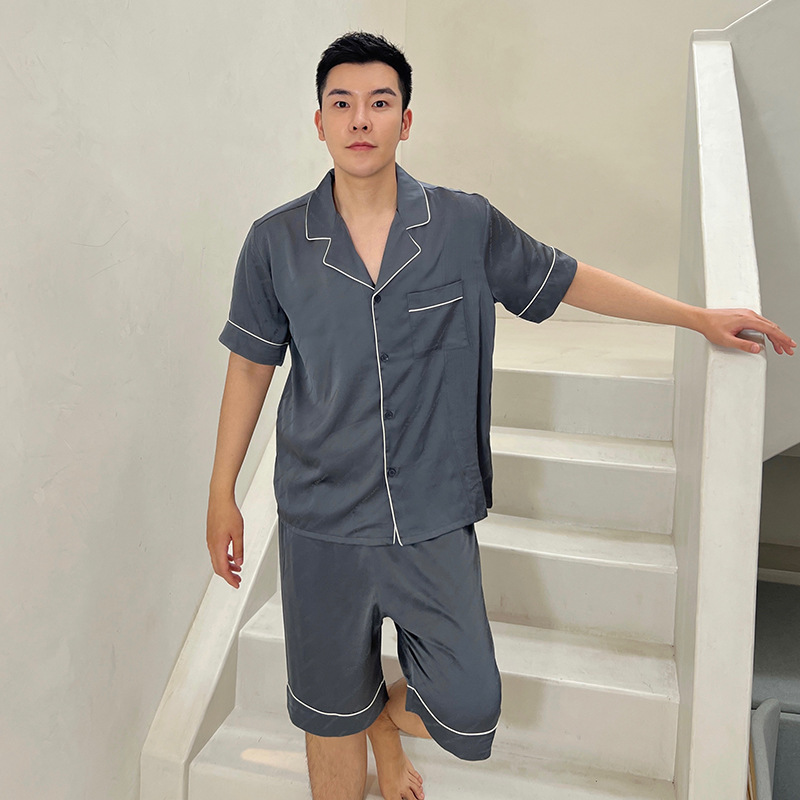 Little Red Book recommend men's letter jacquard ice silk pajamas men's autumn suit short sleeve shorts satin home wear suit