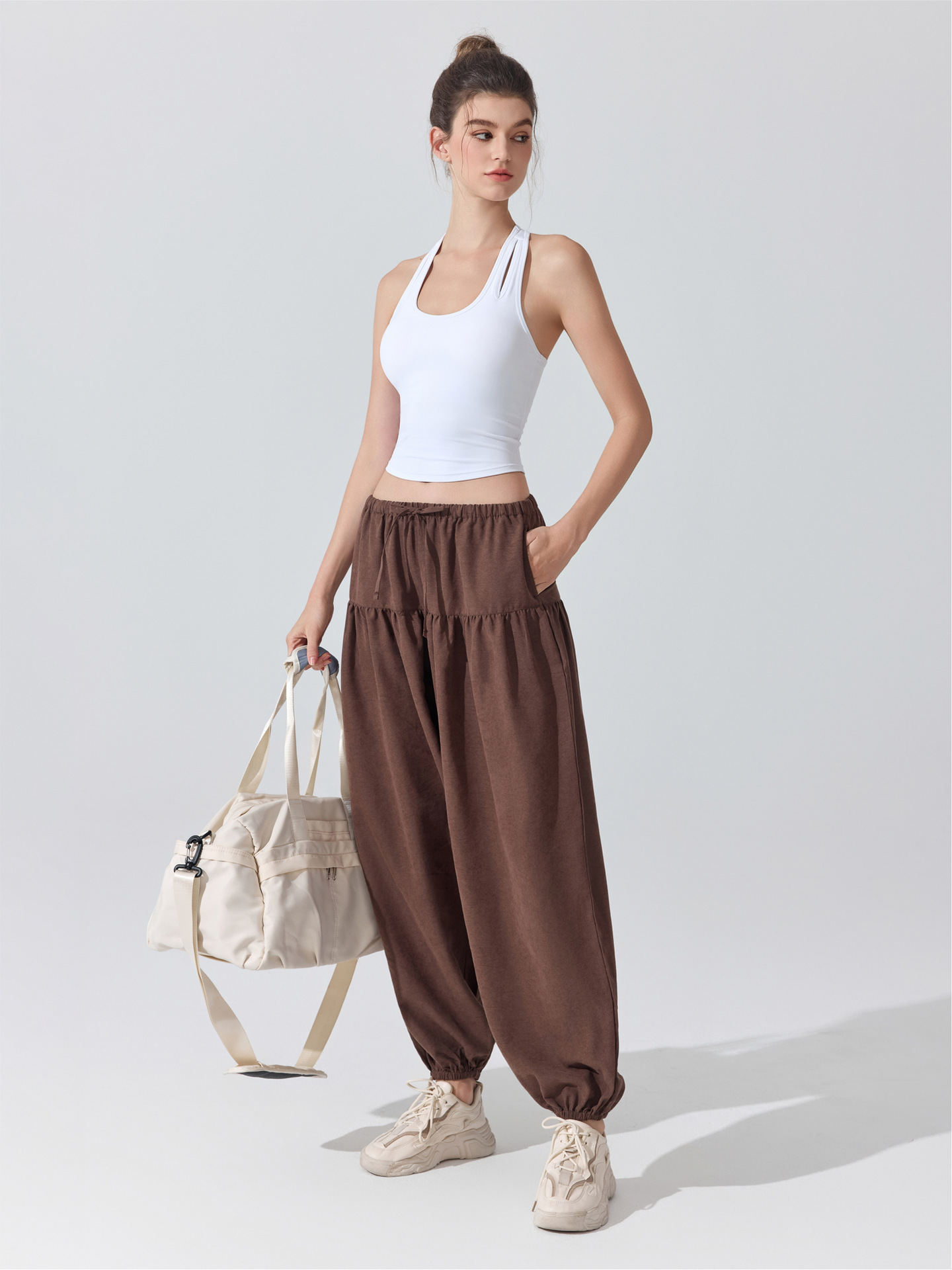 Europa y Estados Unidos transfronterizos lámpara pantalones de ropa de moda casual cintura elástica pulgada elástica pie abrazadera deportivo fitness pantalones de yoga image 5