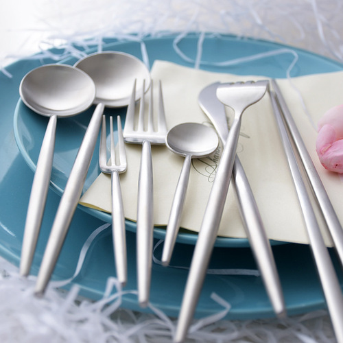 Shaduo Annie brushed Western food cutlery, Portuguese matte 3D lathe 304 stainless steel tableware, round handle cutlery
