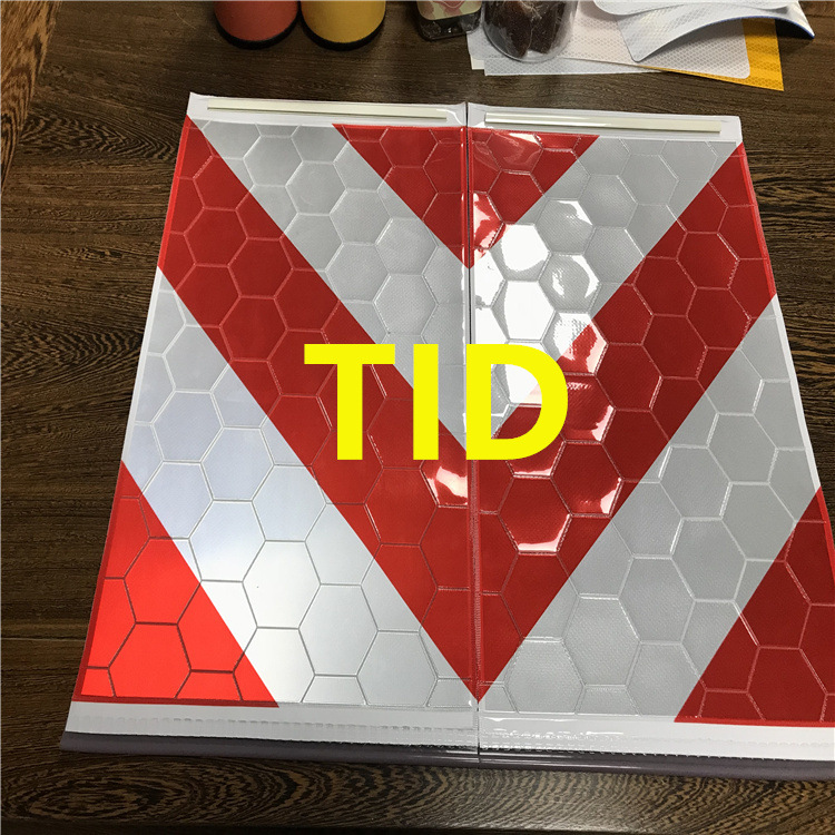 货车反光车尾板 六角花纹红白斜条 载货车辆尾部反光标志标识
