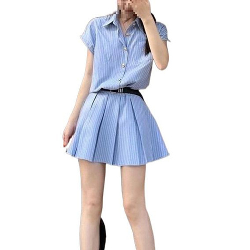 Korean-style college wind dress for women, summer new arrival, absolutely beautiful, super stylish, striped short-sleeve pleated skirt, short dress