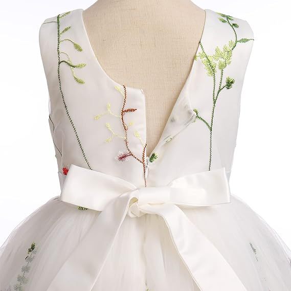 Robe de cérémonie en tulle brodé pour fille et occasions_voghion.com