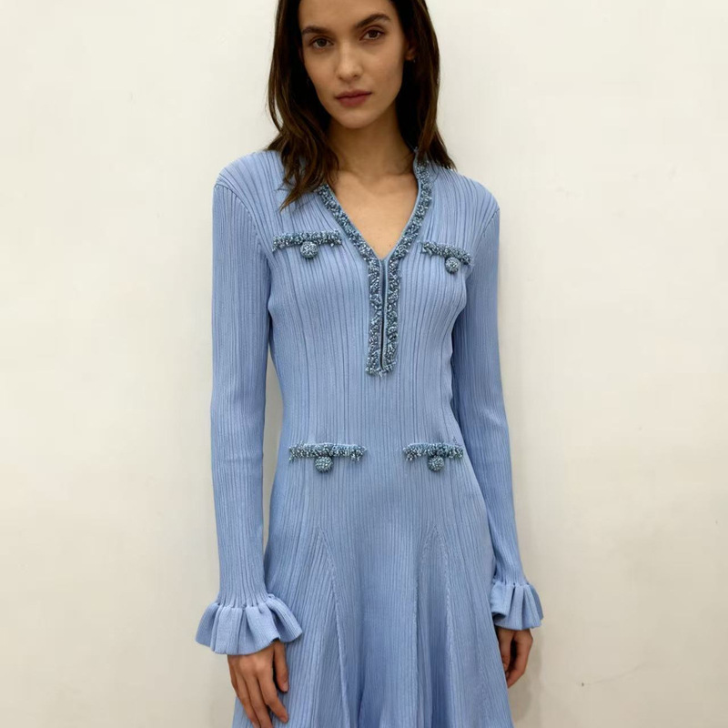 French-Style Niche 2025 Autumn and Winter New Fashion Knitted Heavy Beaded Slim-Fit Long-Sleeve Dress
