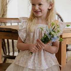 2024夏款草莓珊韓國女童女孩兒童復古清新蕾絲花色菲邊蝴蝶結襯衫