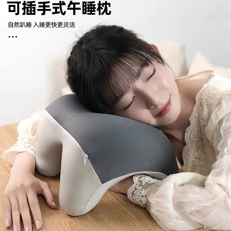 Handheld protective neck pillow for students, with neck protection
