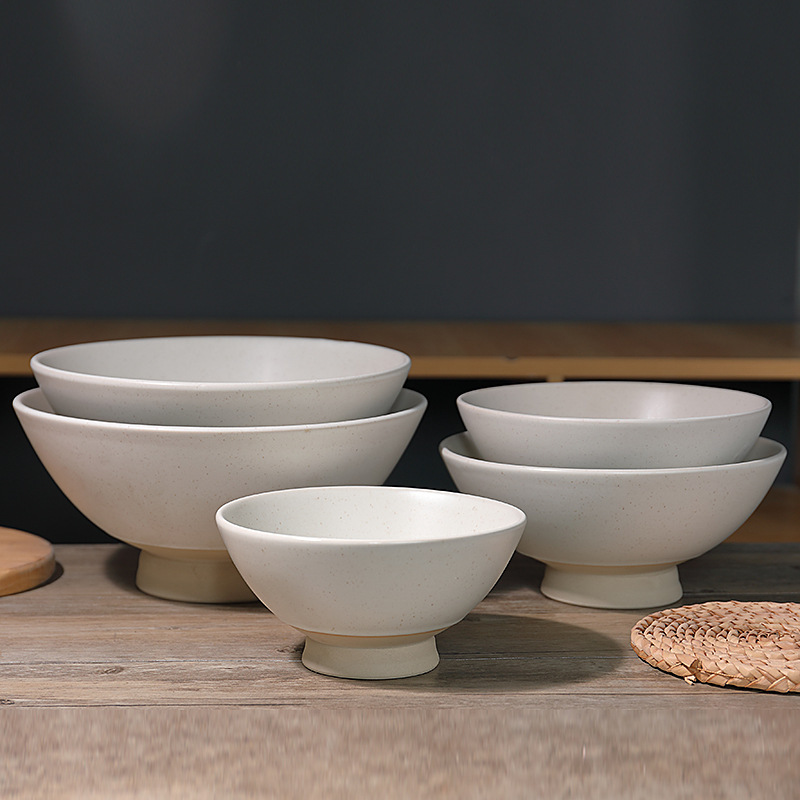 Japanese-Style Tall Ceramic Noodle Bowl, Anti-Scalding Ramen Bowl, Vintage Conical Bowl for Home Use, Large Screw-Shaped Noodle Bowl for Commercial Use in Noodle Shops Japanese-Style Tall Ceramic Noodle Bowl, Anti-Scalding Ramen Bowl, Vintage Conical Bowl for Home Use, Large Screw-Shaped Noodle Bowl for Commercial Use in Noodle Shops