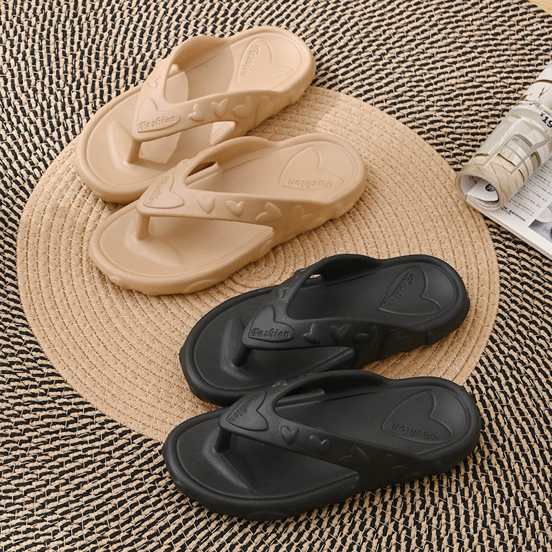 Шлепанцы женские 2023 новая популярная летняя верхняя одежда в Интернете Супер Популярные Нескользящие пляжные сандалии на толстой подошве летние