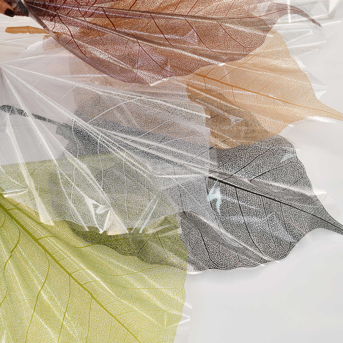 Una hoja de bodhi hoja transparente ramo de flores en papel floral material de embalaje de flores de papel de forma especial florista materiales de flor al por mayor