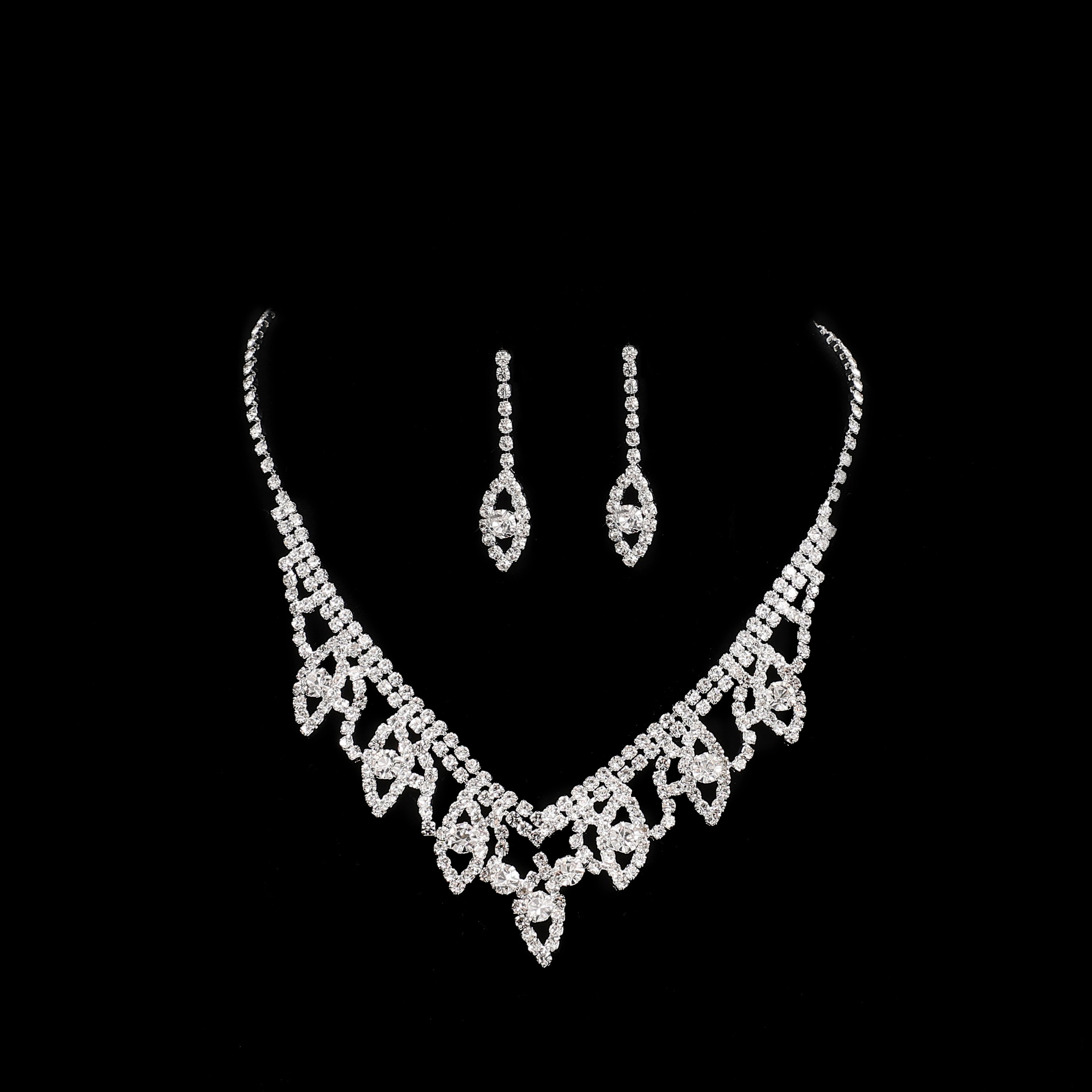 Sweet Water Droplets Tassel Eye Rhinestone Copper Plating Earrings Necklace 2 Piece Set display picture 6