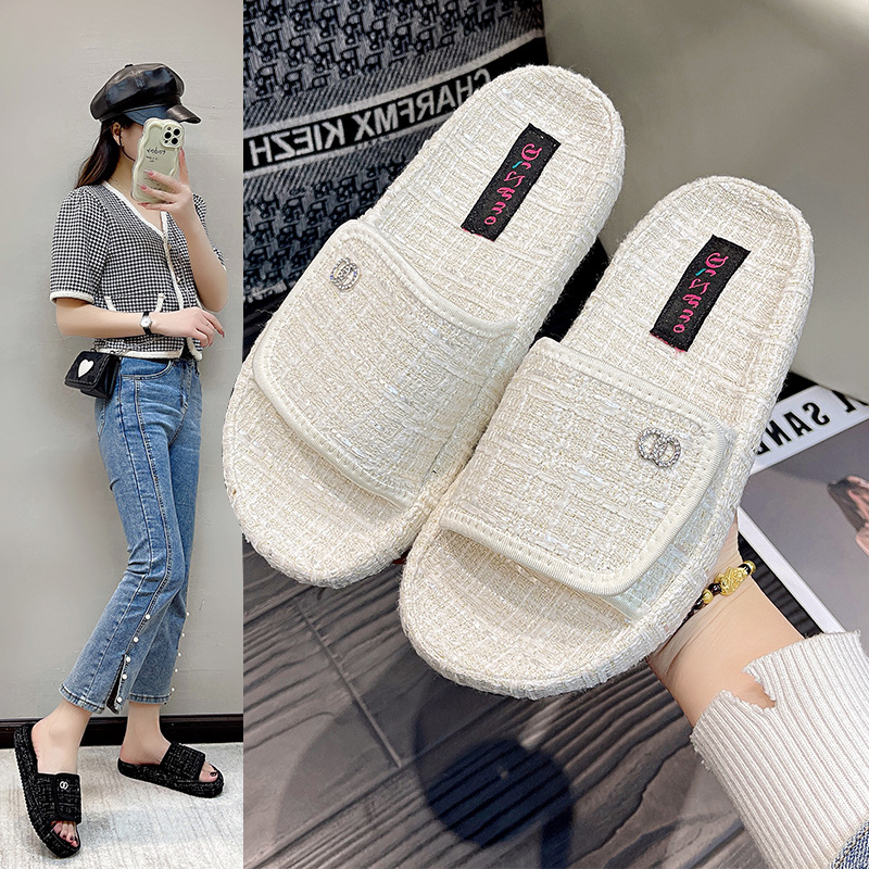 Summer going out thick-soled slippers women 2023 new casual outside wear Velcro slippers word_voghion.com