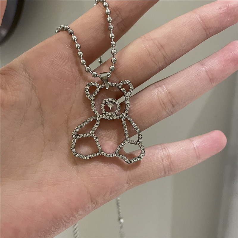 simple diamond bear pendant necklace wholesalepicture4