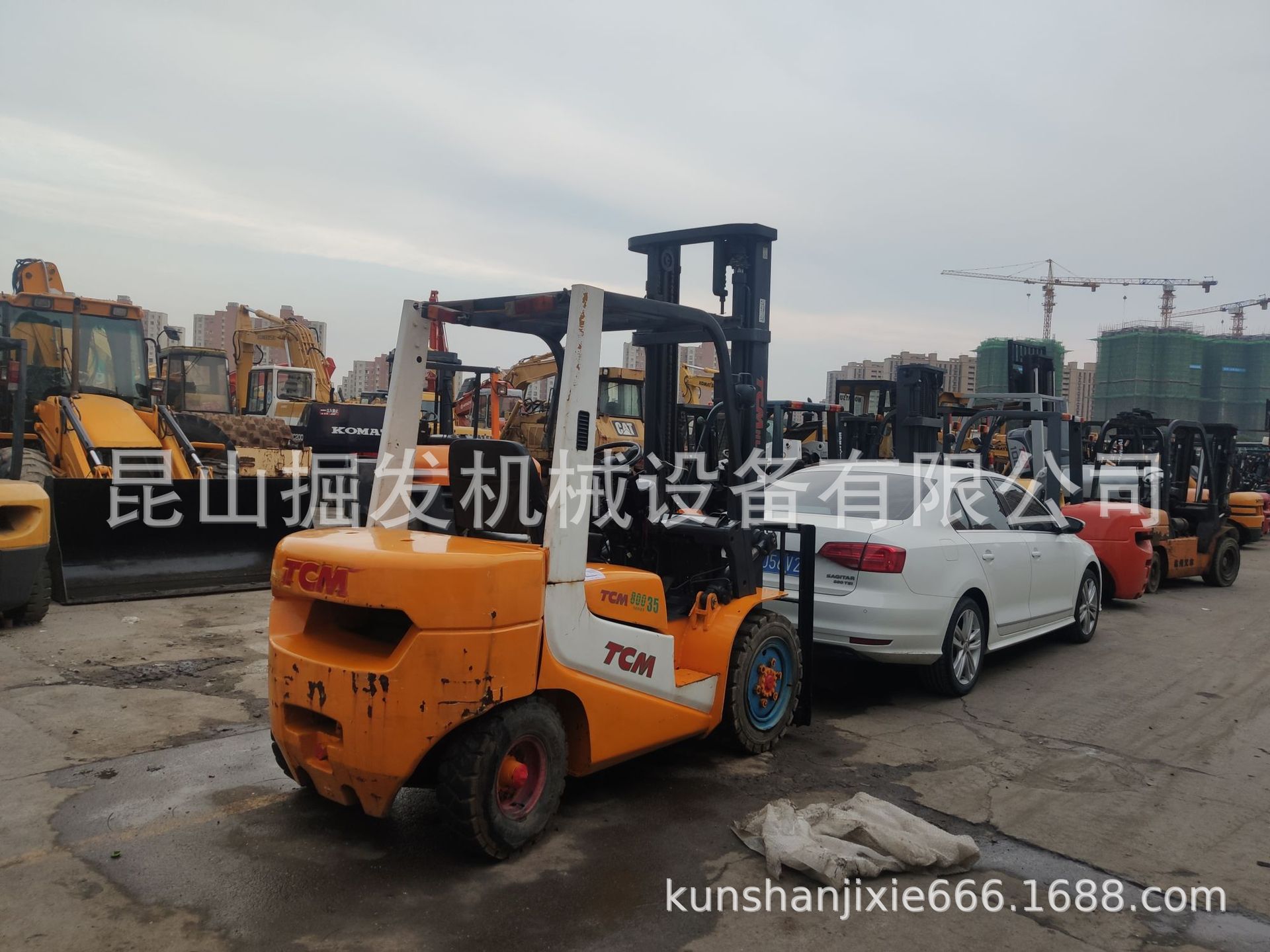 TCM3吨叉车 升高4米 五十铃发动机  干活机器