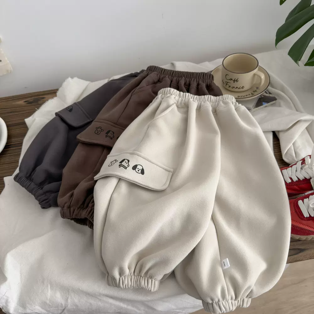 儿童新款卫裤男童韩系卡通休闲裤女童宽松洋气运动裤