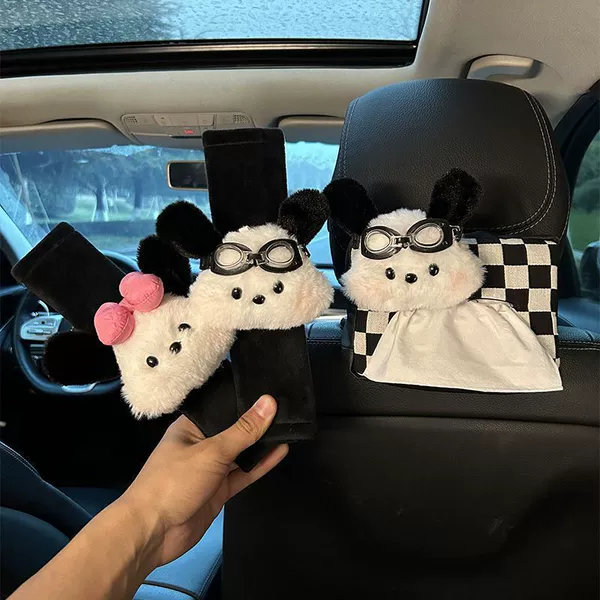 Pacha dog tissue box + pair of black plush shoulder pads