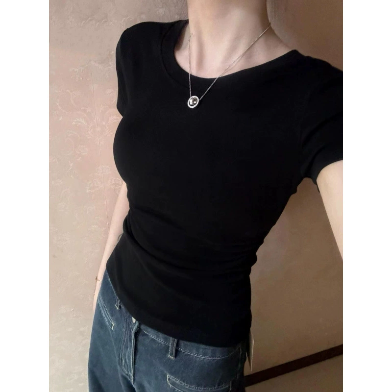 Черная модная футболка с коротким рукавом, slim fit, облягающая, открытые плечи