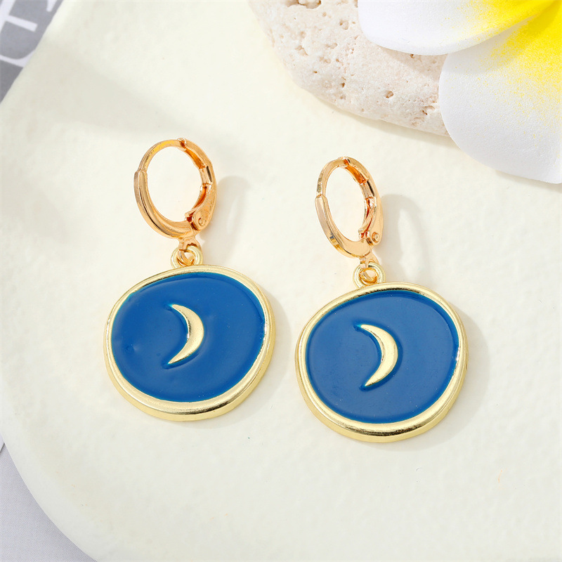 Fashion Geometric Heart Circle Shaped Moon Pattern Drop Earrings Wholesale display picture 4