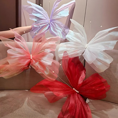 結婚の紗蝶真珠の夢幻の結婚の部屋は客間の立体の紗の花の道を配置してシルクの花の結婚式の現場の装飾を引きます。