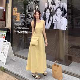 清温柔无袖黄色连衣裙女夏季春日韩版圆领收腰显a字背心长裙