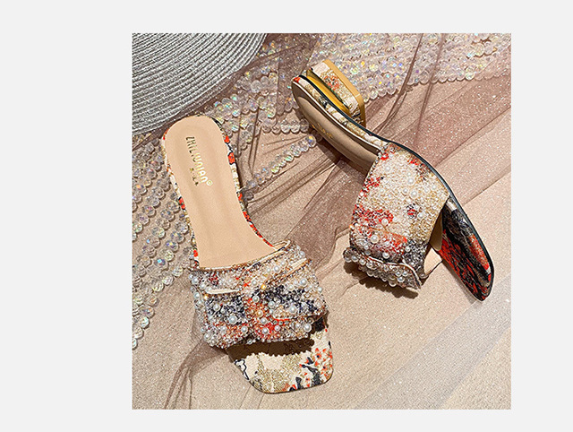 Pantofole con perle e sandali con strass per donna estivi_voghion.com