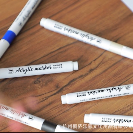 Marcador de acrílico al por mayor de graffiti pintado a mano de acrílico pluma impermeable traje de marcador de estudiante de tinta de secado rápido