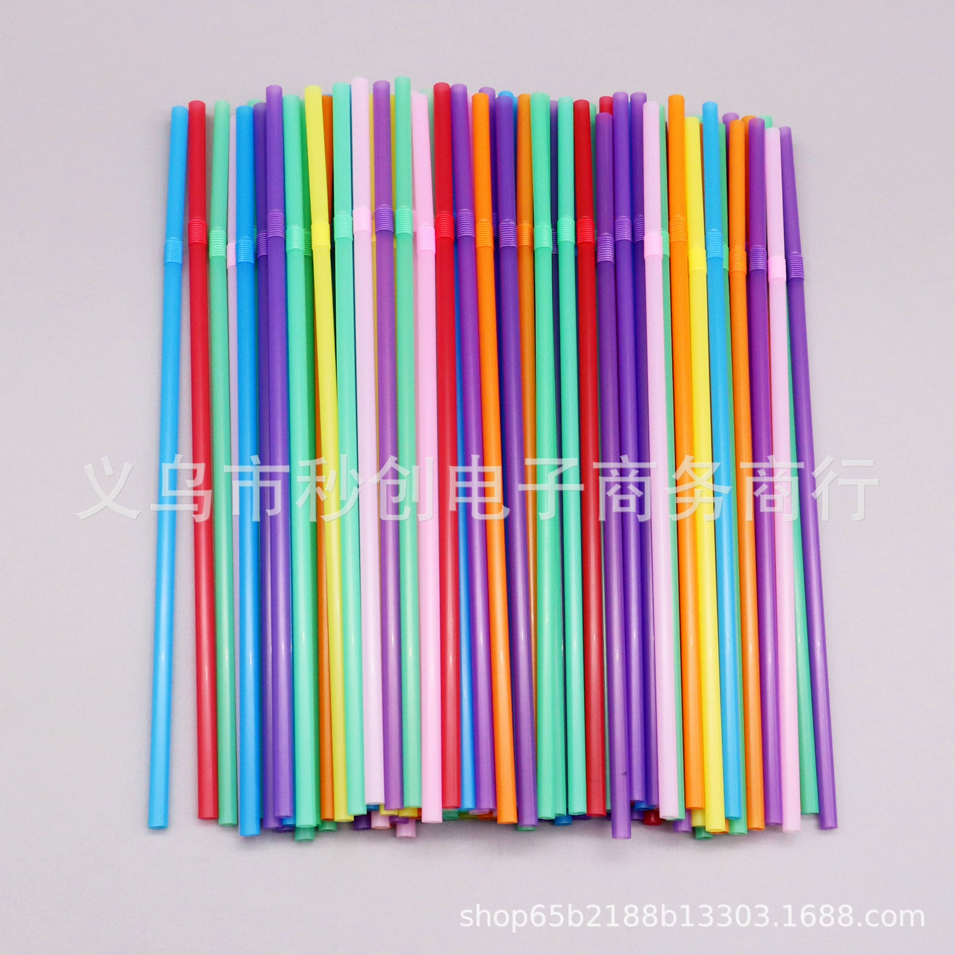 Фабрика прямые оптовые продажи в наличии одноразовые пищевые напитки соевое молоко пластиковые соломы бар локоть 100 Пак