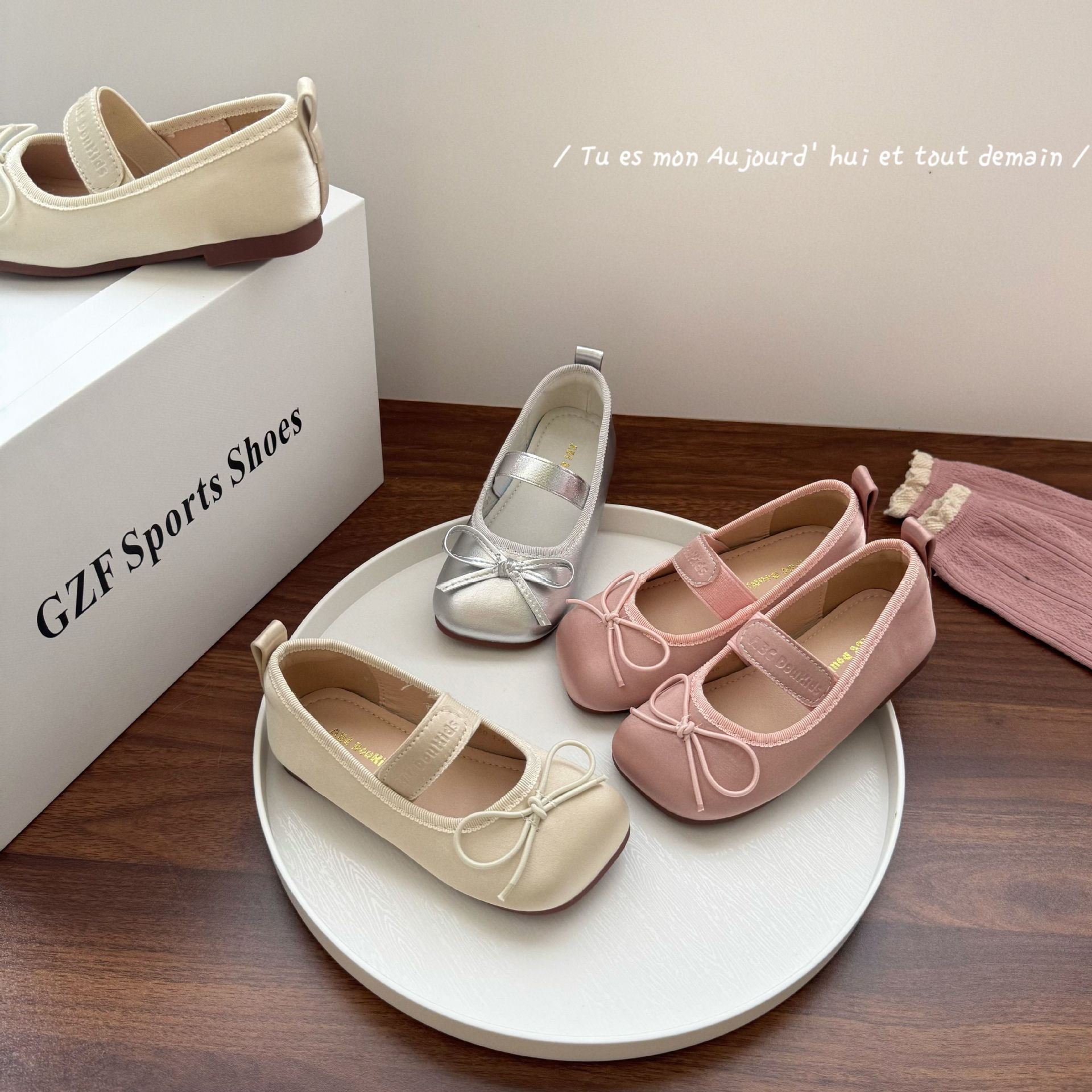 Girls' Shoes 2026 New Satin Ballet Flats with Bow Mary Jane Leather Shoes Slip-On Toddler Shoes