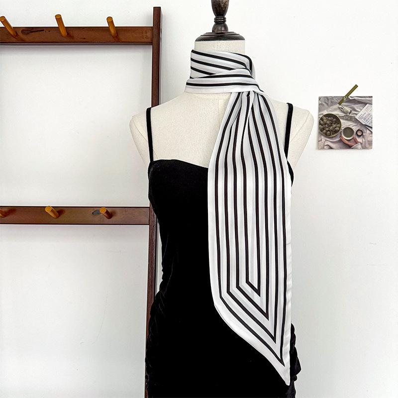 Bufanda de seda, atmósfera coreana, nuevo temperamento, cinta de esquina afilada de moda, cinturón de seda de imitación, bufanda con cuello