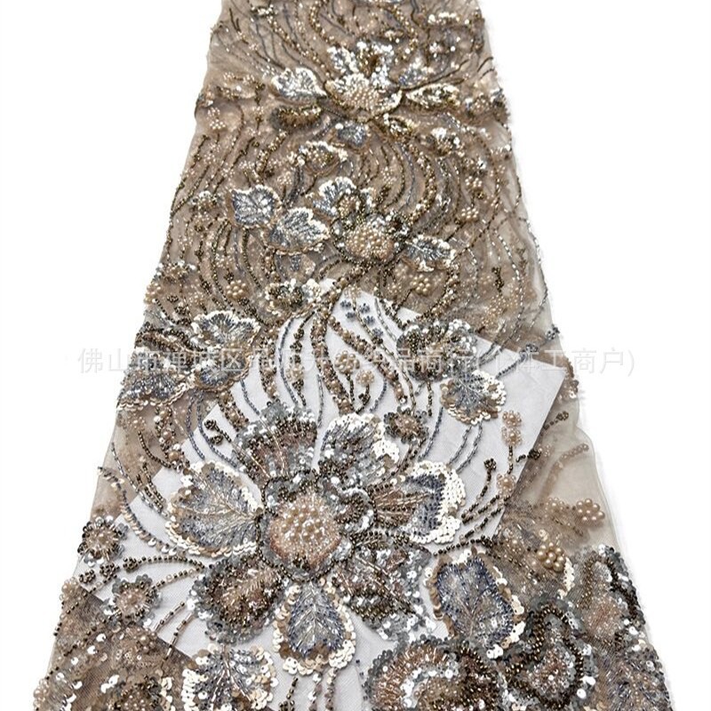 Flores tela de malla de cuentas de clavos de fabricación pesada sequinilla perla bordada cola de pescado cena brindis vestido de boda tela