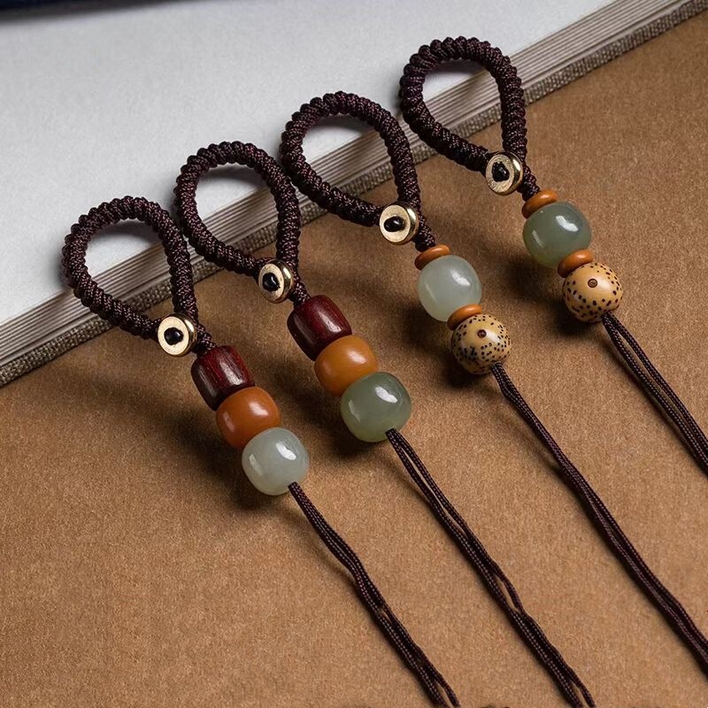2026 Car Keychain Handmade Woven Pendant High-End Feel Bracelet Exquisite Braided Rope Creative Phone Chain