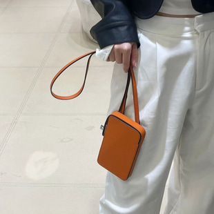 Metal Lock mobile phone bag cowhide crossbody small bag advanced texture mini women's bag simple all-match leather backpack