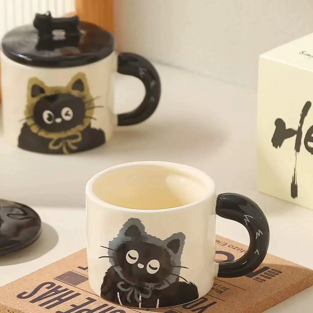 Creative Personalized Cat Mug with Lid for Hands-Friendly Gift Drinking Cup Cute Ceramic Coffee Cup Office Cup