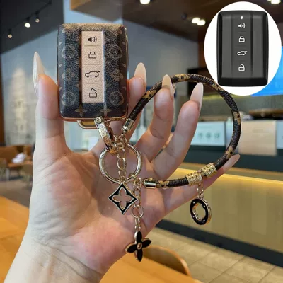 New Model Tank 300 Key Cover Interior 500 Car Key Holder 400 Full Protection Anti-Drop Remote Control Shell 700 Trendy High-End Style (Car key bag) - key-cover-light-luxury-long-chain