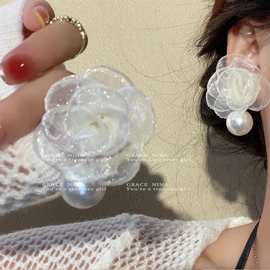 法式山茶花珍珠耳钉女轻奢高级感气质森系耳环布艺网纱耳饰批发