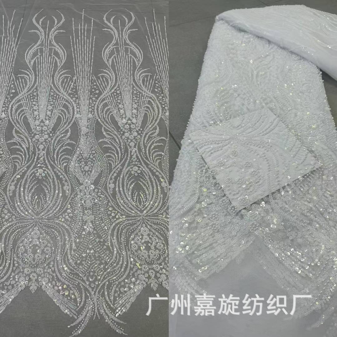 Nuevo cristal blanqueado sequinilla gran máquina bordada tela de encaje vestido de boda europea y americana tela de banquete