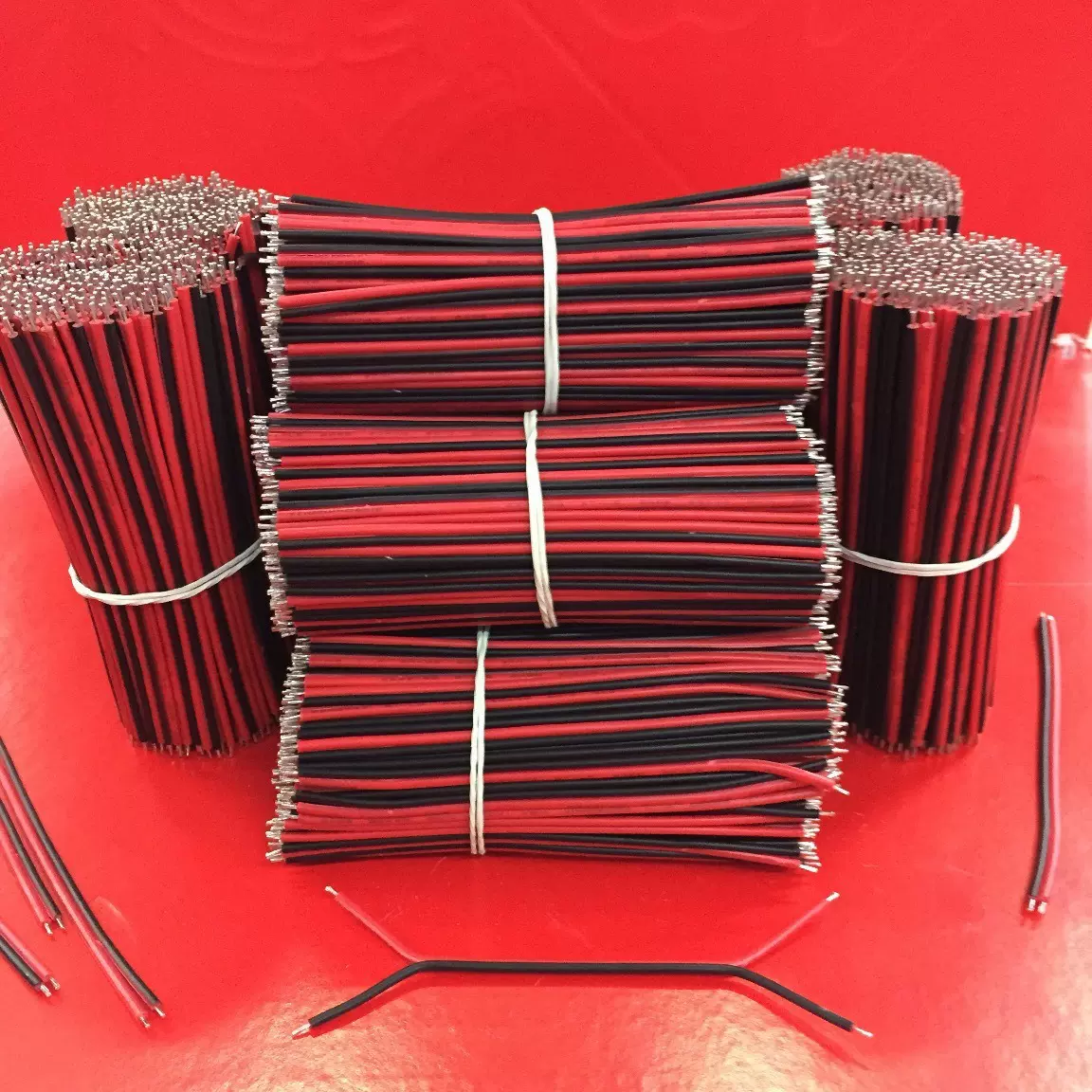 厂家直销红黑并线环保硅胶高温线 1007电子铁氟龙高温电子线加工