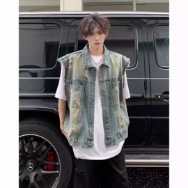 男式针织衫;男式牛仔裤;男式T恤