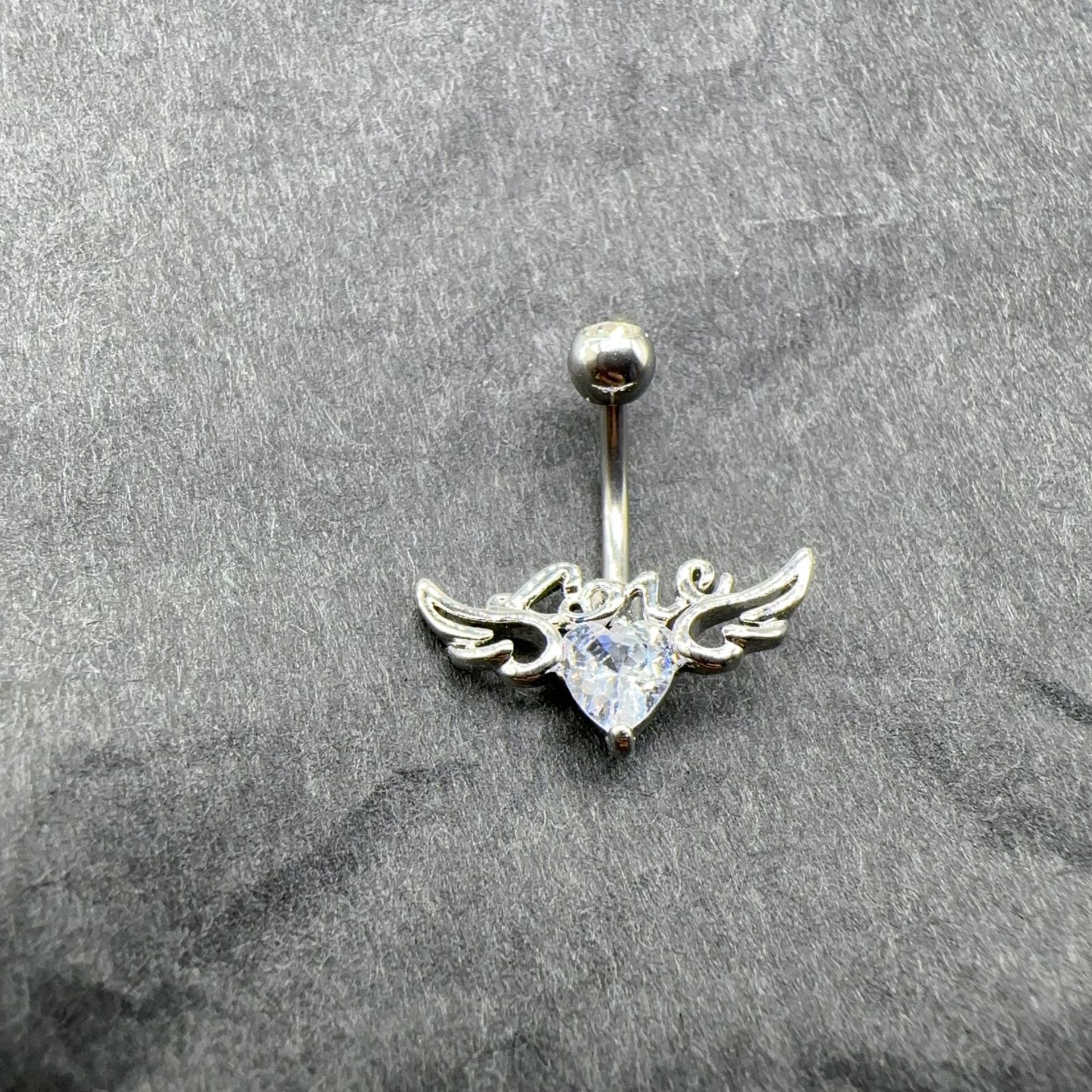 Bauchpiercing Mit Flügeln Und Love-buchstaben Zirkonia_voghion.com