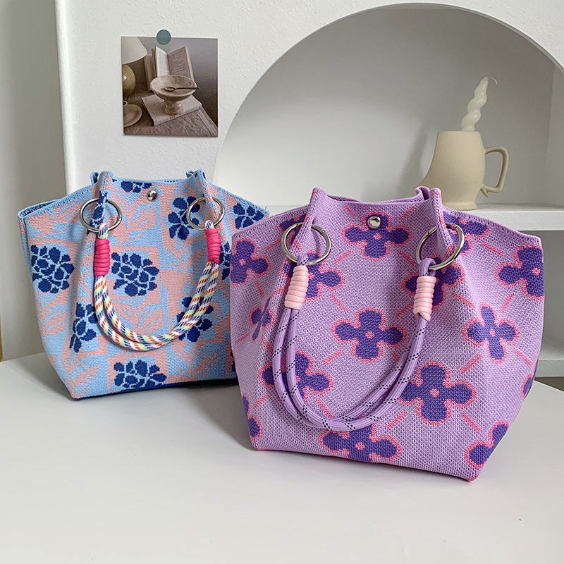 Bolsas de punto nuevas bolsas de hebilla de anillo trenzadas bolsas de mano de hebilla magnética tridimensional bolsas de mano bolsas de mano bolsas de hombro fábrica al por mayor
