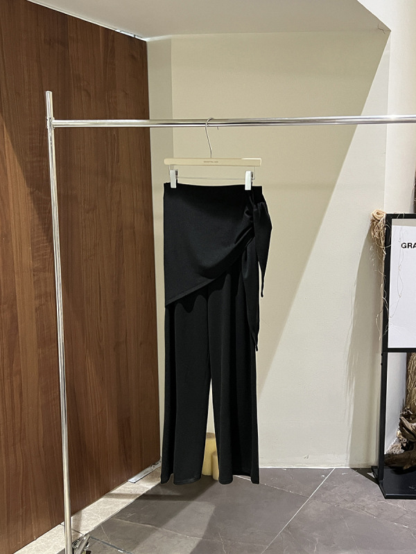 初打十三行2025秋新款法式针织两件套设计感微喇叭阔腿裤女KB981|undefined