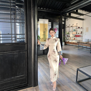 ��ɫ����2025���¿��ﶬ���L�����Ů�͹��B��ȹ��ˇ�͹��L����