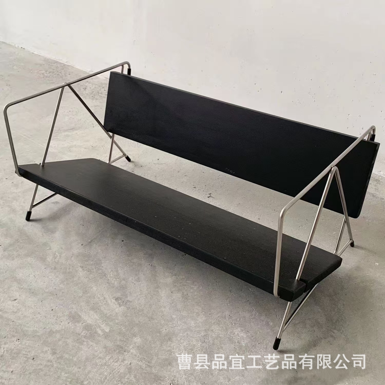 新しい木のデスクトップの本棚の創意書は家庭用喫茶店のカウンターの収納棚の書籍雑誌の小さい本棚を立てます。