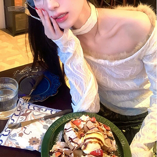 Стильная темпераментная нижняя рубашка французская шерстяная обшивка