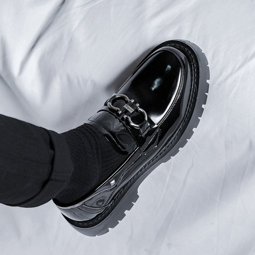 Men's slip-on leather shoes, shiny pointed toe casual shoes, trendy shoes, physical store supply, dropshipping 21288-R