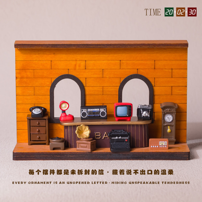 Micro-Landscape Creative Retro Ornaments Camera Radio DIY Dollhouse Home Living Room Decoration Desktop Small Ornaments Micro-Landscape Creative Retro Ornaments Camera Radio DIY Dollhouse Home Living Room Decoration Desktop Small Ornaments
