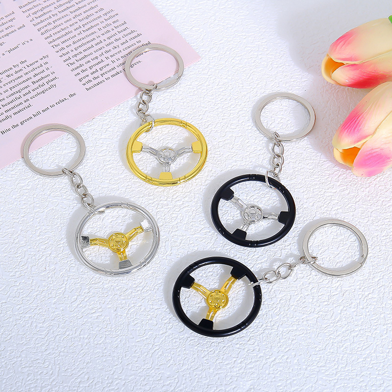 Cross-border car steering wheel model keychain pendant racing creative personality car modification accessories keychain