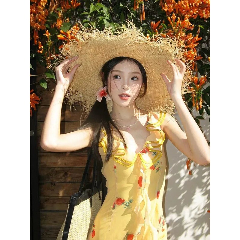 Yellow Lotus Leaf Beautiful Floral Suspender Dress Women's Summer Vacation French Summer Elegant Beach Fishtail Long Skirt