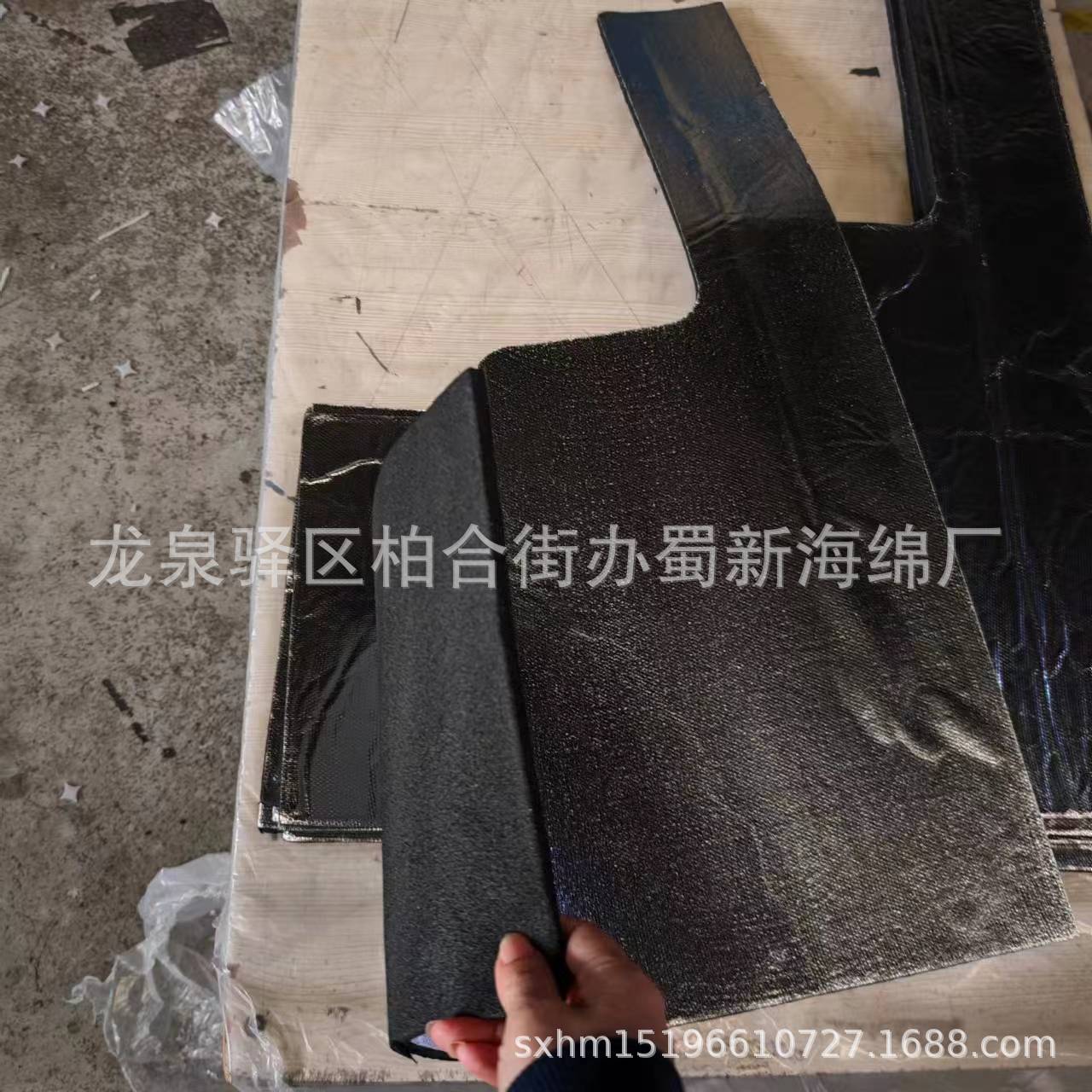 厂家供应铝膜橡胶阻燃吸音隔热海绵/铝膜橡胶保温隔热阻燃海绵