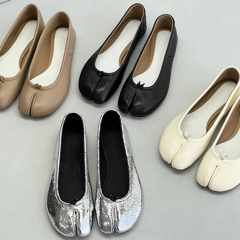 유럽과 미국의 클래식 mm6 플랫 발가락 발레 돼지 트로터 신발 매기 양가죽 편안한 올 매치 미운 귀여운 여성용 풀 신발