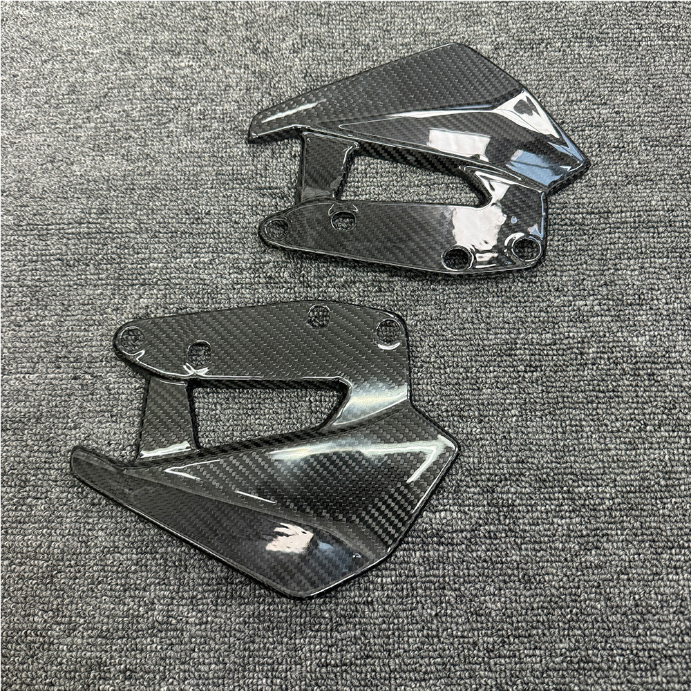 Suitable for Bmw R1300Gs Modified Carbon Fiber Front Windshield Side Deflector Spoiler Enlarged and Widened